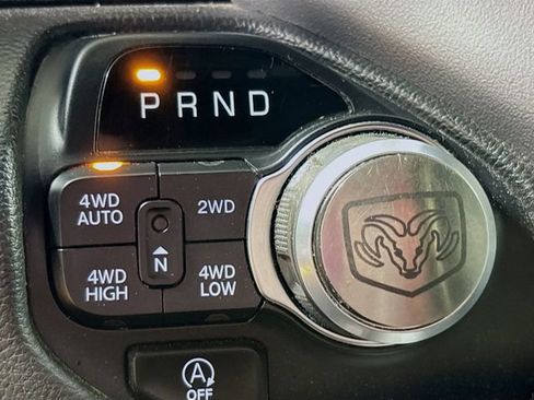 Used 2021 RAM 1500 Big Horn AWD/4WD image 17