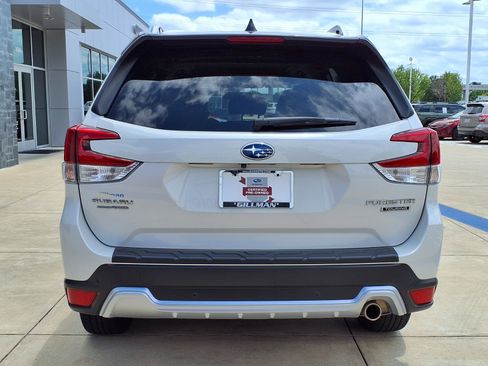Used 2024 Subaru Forester Touring AWD/4WD image 24