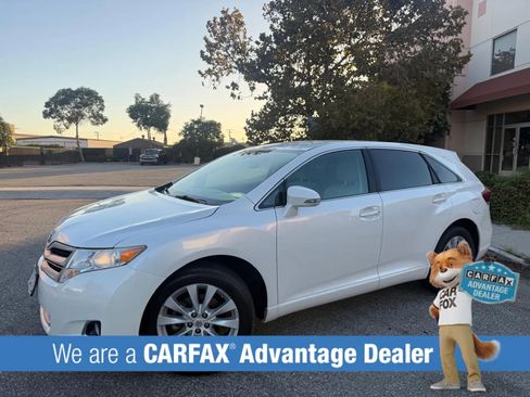 Used 2014 Toyota Venza LE FWD image 5