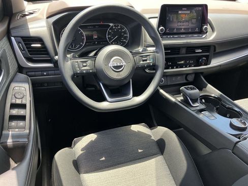 Used 2023 Nissan Rogue SV AWD/4WD image 14