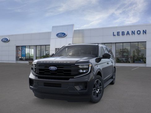 New 2025 Ford Expedition Max Active AWD/4WD image 3