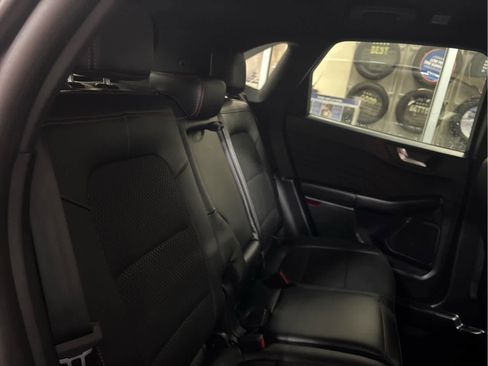 New 2025 Ford Escape ST-Line w/ Tech Pack #1 image 35
