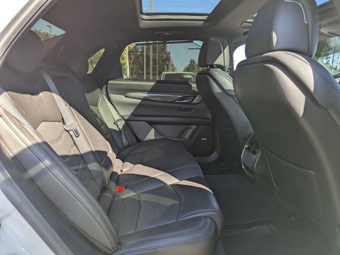 Used 2019 Cadillac CT6 V w/ Driver Assist Package image 35