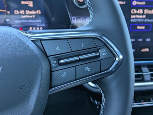 Used 2026 Chevrolet Equinox EV LT w/ LPO, All-Weather Mat Package image 24