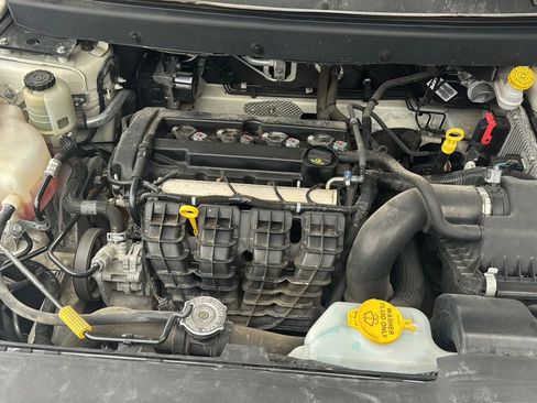 Used 2018 Dodge Journey SE w/ Connectivity Group image 12