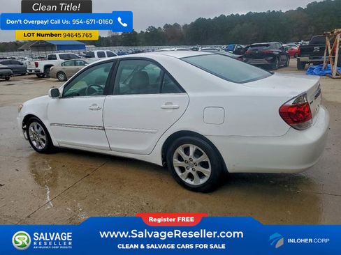 Used 2005 Toyota Camry V6 image 3