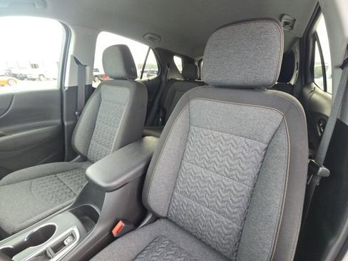 Used 2024 Chevrolet Equinox LT w/ LPO, Floor Liner Package image 21