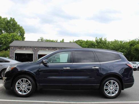 Used 2015 Chevrolet Traverse LT w/ Style and Technology Package AWD/4WD image 11