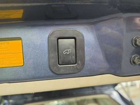 Used 2014 Toyota Sienna XLE FWD image 15