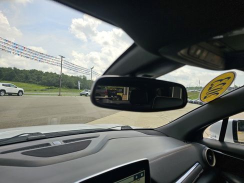 Used 2023 Chevrolet Blazer Premier image 42