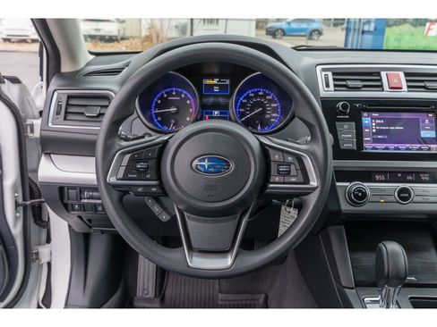 Used 2019 Subaru Outback 2.5i image 21