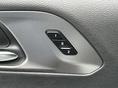 New 2026 Chrysler Pacifica Select image 22