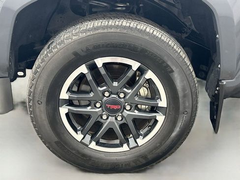 Used 2024 Toyota Tacoma TRD Sport AWD/4WD image 26
