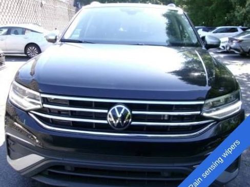 Used 2024 Volkswagen Tiguan Wolfsburg Edition FWD image 10