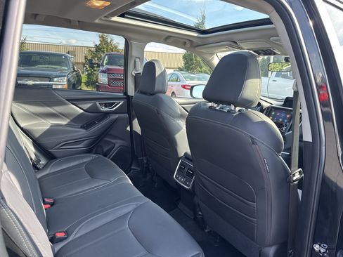 Used 2019 Subaru Forester Touring AWD/4WD image 26