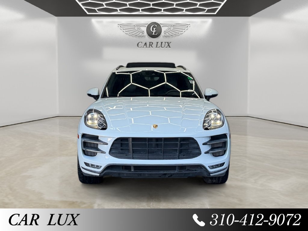 Used 2018 Porsche Macan Turbo w/ Premium Package Plus AWD/4WD image 8