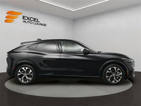 Used 2021 Ford Mustang Mach-E Premium image 6