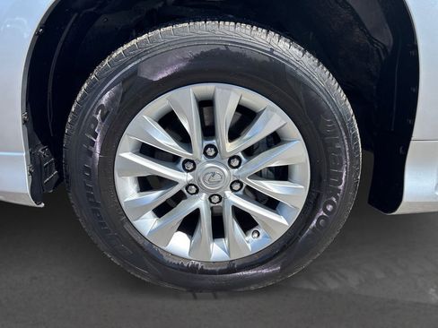 Used 2017 Lexus GX 460 Premium w/ Premium Package AWD/4WD image 12