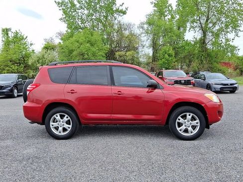 Used 2011 Toyota RAV4 2WD w/ Upgrade Value Pkg image 7
