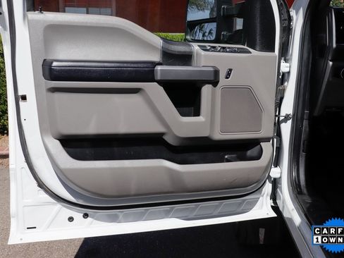 Used 2018 Ford F550 4x4 Crew Cab Super Duty image 16