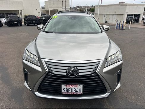 Used 2019 Lexus RX 350L 350L image 2