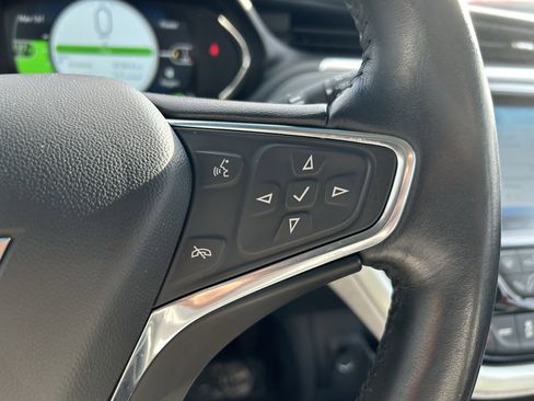 Used 2020 Chevrolet Bolt LT image 15