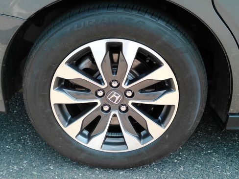 Used 2023 Honda Odyssey EX-L image 34