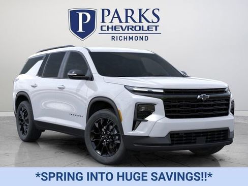 New 2026 Chevrolet Traverse LT image 7