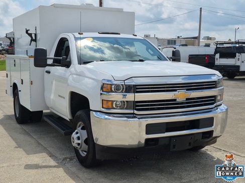 Used 2016 Chevrolet Silverado 3500 W/T RWD image 1