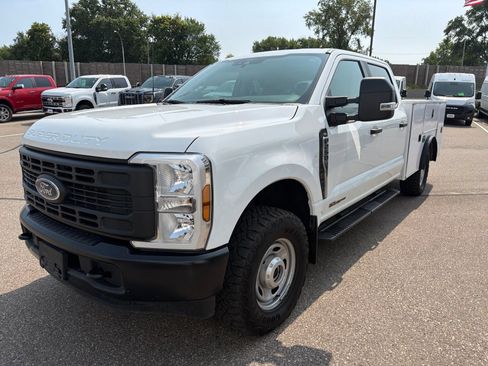 Used 2025 Ford F250 XL w/ XL Off-Road Package AWD/4WD image 1
