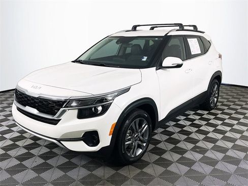 Used 2023 Kia Seltos S image 4