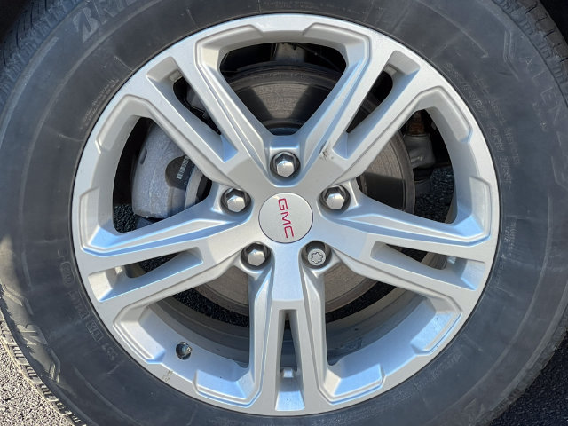 Used 2022 GMC Terrain SLE w/ Driver Convenience Package AWD/4WD image 8