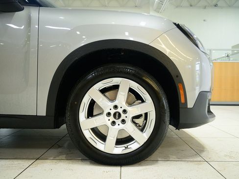 Used 2025 MINI Cooper Countryman S image 9