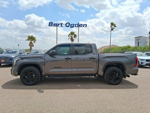 Used 2025 Toyota Tundra SR5 AWD/4WD image 5
