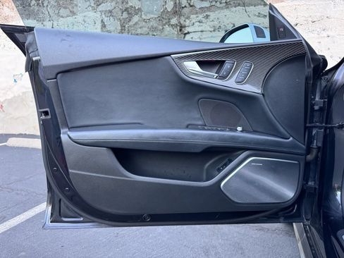 Used 2014 Audi RS 7 Prestige AWD/4WD image 18