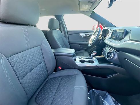 Used 2019 Chevrolet Blazer LT image 26