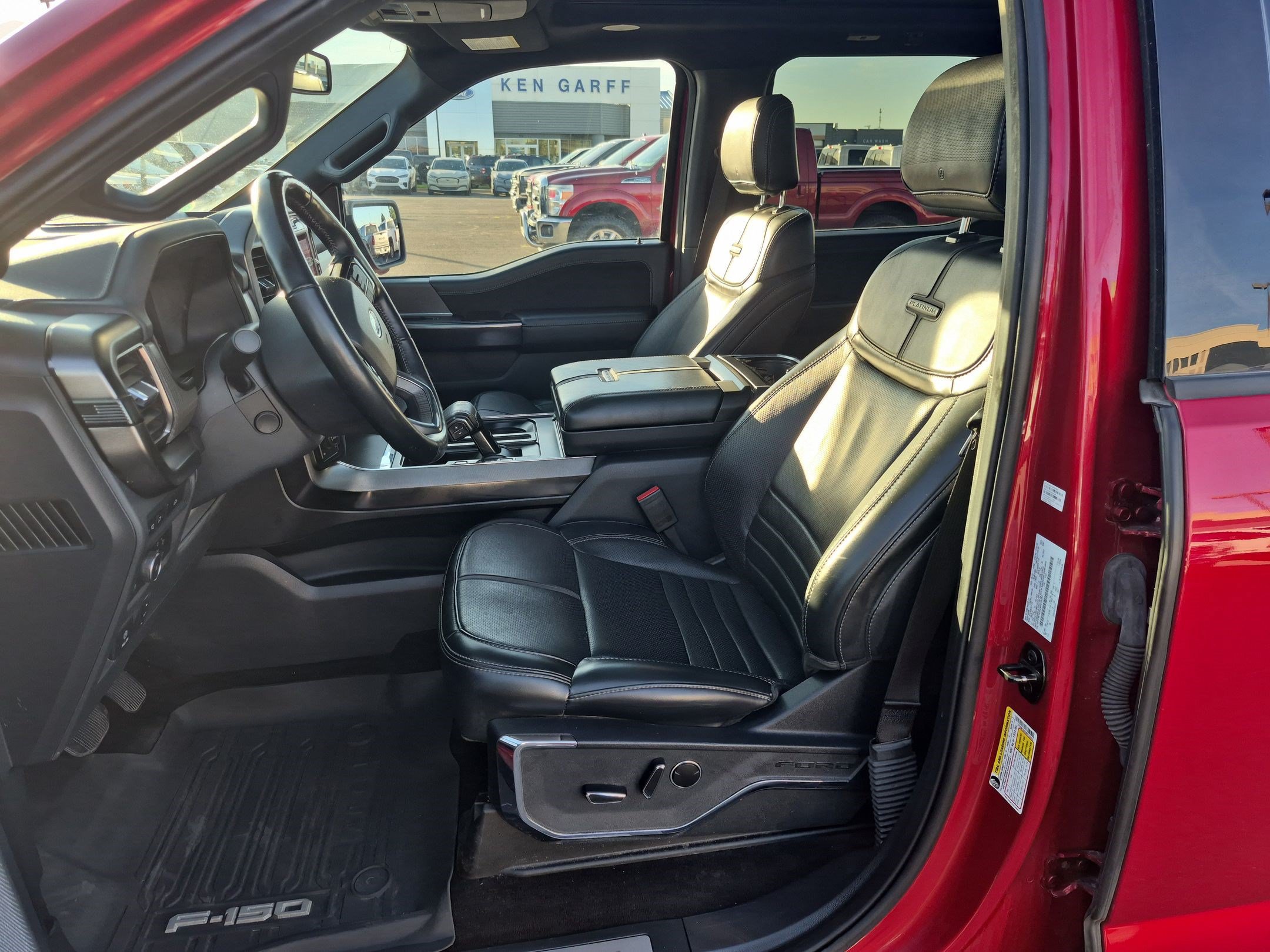 Used 2022 Ford F150 Platinum w/ Equipment Group 701A High AWD/4WD image 18