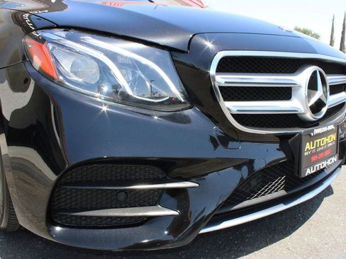 Used 2019 Mercedes-Benz E 300 image 5