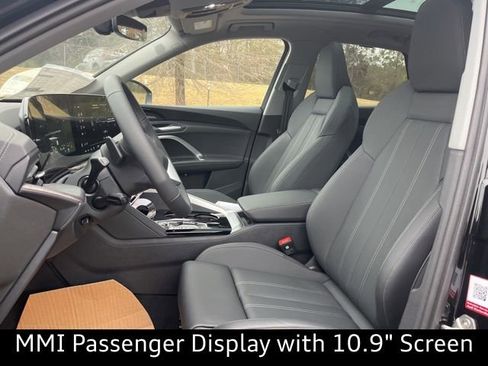 New 2025 Audi Q5 Prestige image 23