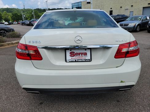 Used 2011 Mercedes-Benz E 350 4MATIC Sedan image 25
