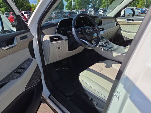 Used 2022 Hyundai Palisade Calligraphy w/ Cargo Package FWD image 10