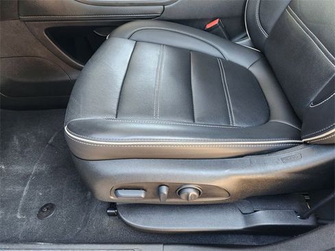 Used 2023 GMC Acadia Denali w/ Denali Ultimate Package image 25