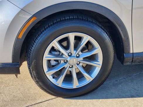 Used 2024 Honda CR-V EX image 11