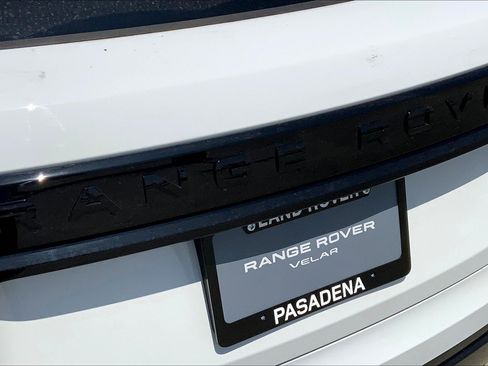 New 2026 Land Rover Range Rover Velar Dynamic SE image 6