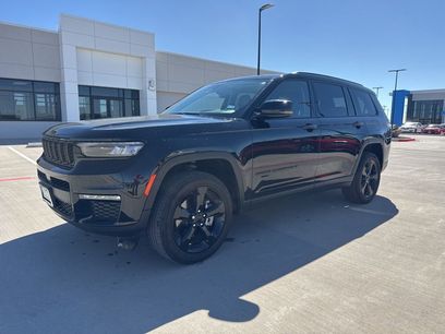 Used 2023 Jeep Grand Cherokee L Limited w/ Black Appearance Package