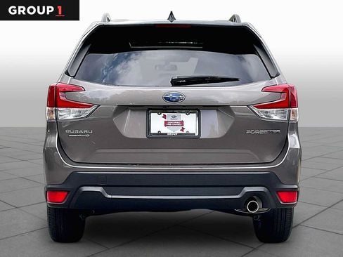Used 2024 Subaru Forester Limited AWD/4WD image 5