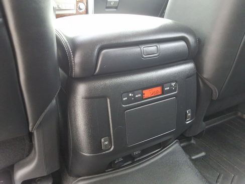 Used 2019 Nissan Armada SL w/ Premium Package AWD/4WD image 26