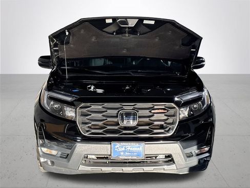 Certified 2022 Honda Passport TrailSport image 24