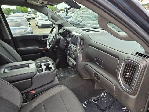 Used 2020 Chevrolet Silverado 1500 RST w/ RST Value Package RWD image 26