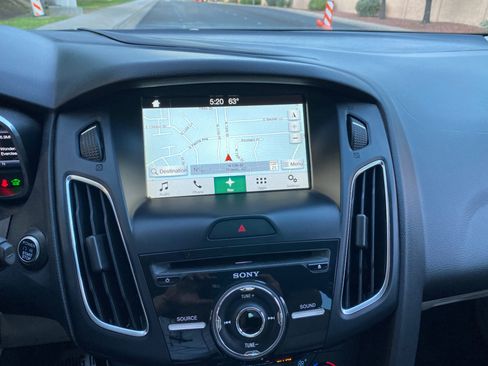 Used 2016 Ford Focus Electric Hatchback image 65